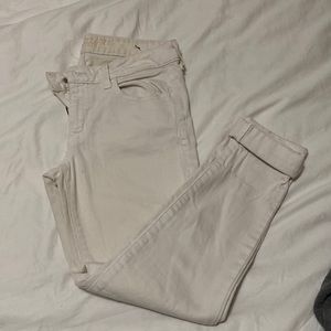 American Eagle White Jeans